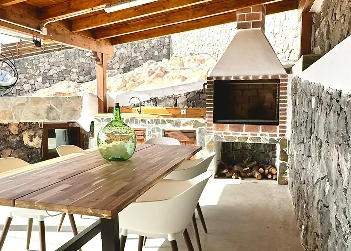 Chalé Luxury Natural Risco Barrio Taucho